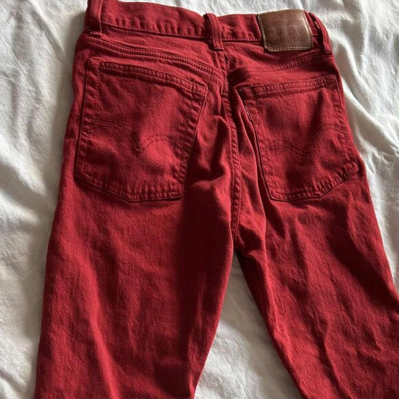 Levi’s Wedgie Icon Fit True Red Denim Jeans – US 26 - Picture 5 of 8